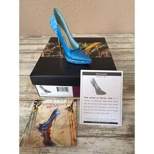 Just The Right Shoe by Raine 2007 "Maneater" Turquoise 5726037 w/Box & COA
